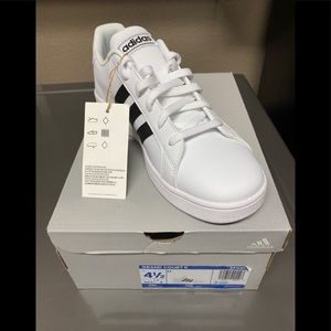 Adidas Superstars Youth Size Boys